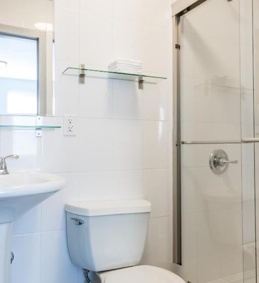 家庭套房, The Park Ave North