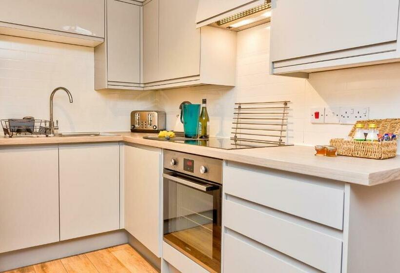 침실 2개 아파트, Howgills Apartments