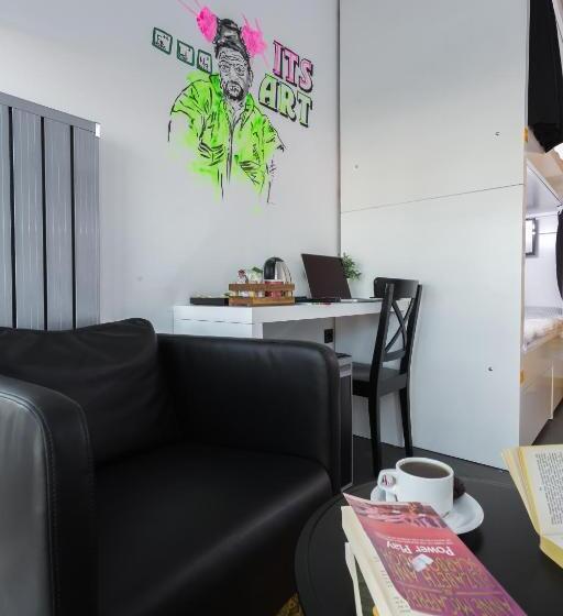 공동 객실, Inn 14 Hostel