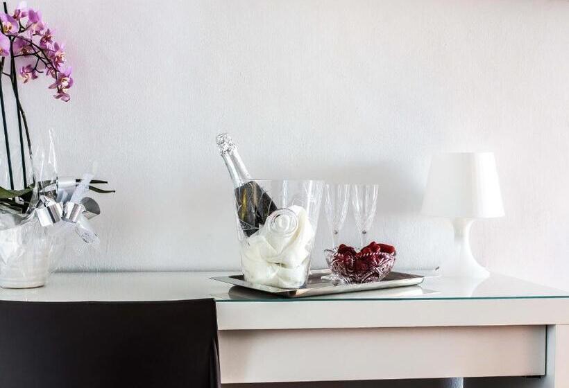 חדר סופריור עם טרסה, Miss Sicily B&b