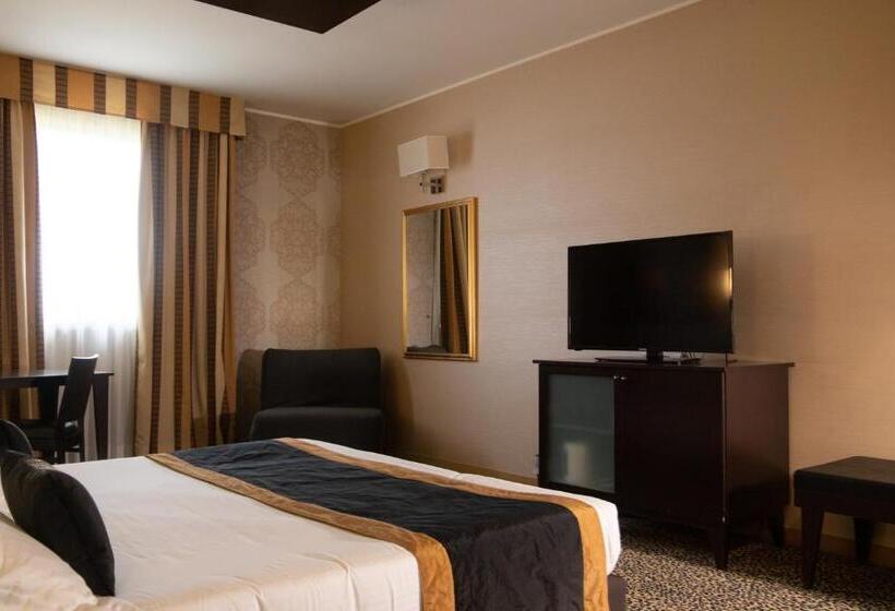 جناح مزود بجاكوزى, Motel Del Duca