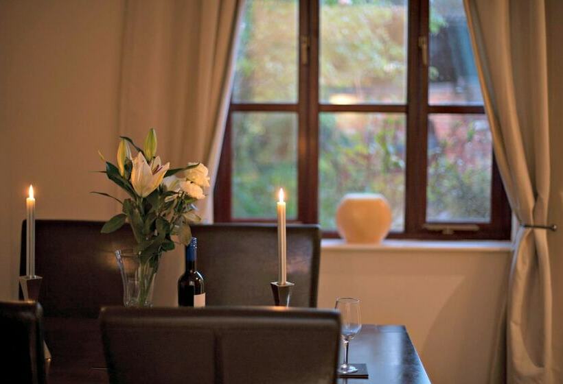 בית, חדר שינה 1, Newclose Farm