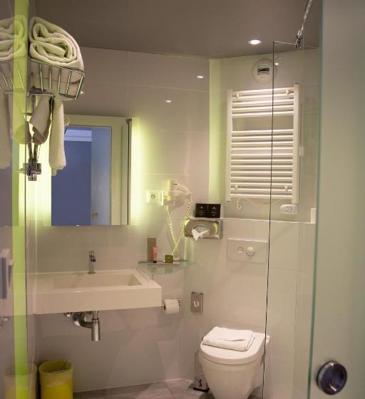 スタンダードルーム, Colmar