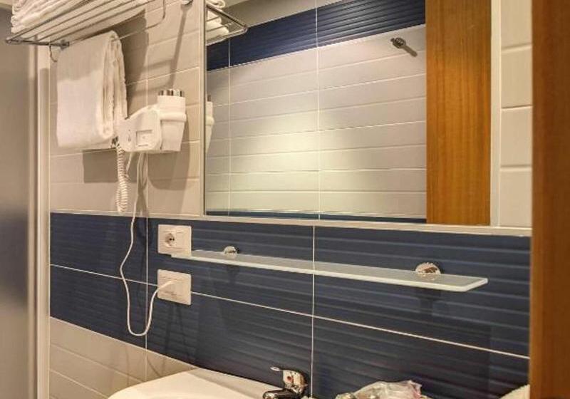 חדר סטנדרט, מיטת קינג, מותאם לאדם עם מוגבלויות, Comfort Inn & Suites Near Mt. Rushmore