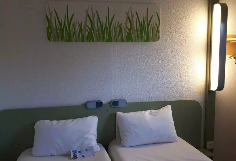 スタンダードトリプルルーム, Ibis Budget Versailles Chateau Saint Cyr L Ecole
