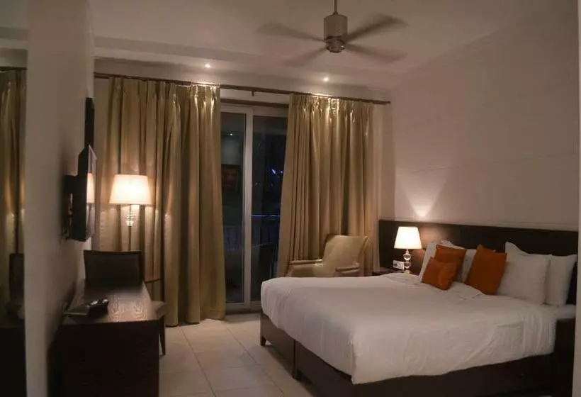 Chambre Deluxe, Lemon Tree Hotel Candolim