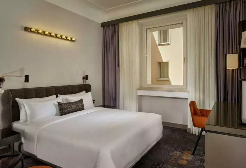 اتاق سوپریور با تخت بزرگ, Park Plaza Nuremberg