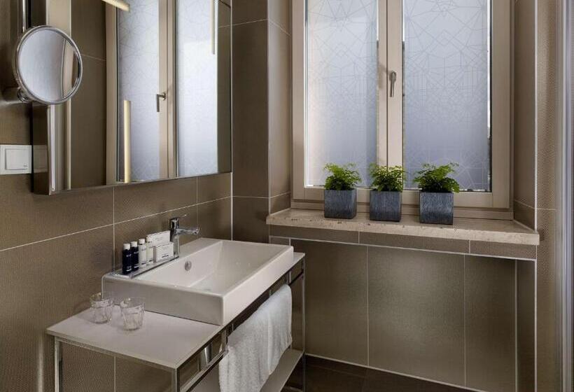 キングサイズベッドのエクゼクティブルーム, Park Plaza Nuremberg