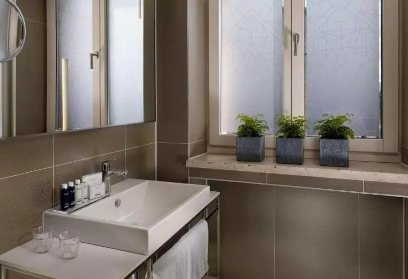 اتاق اجرایی با تخت بزرگ, Park Plaza Nuremberg