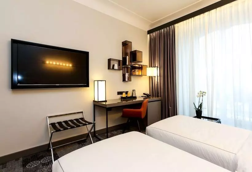 اتاق سوپریور با چشم‌انداز, Park Plaza Nuremberg