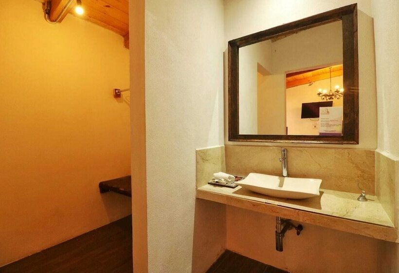 带观景的标准间, Posada La Escondida