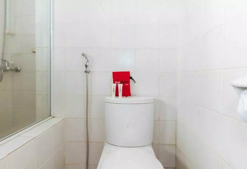 スタンダードルーム, Reddoorz Plus At The Ridge Tagaytay