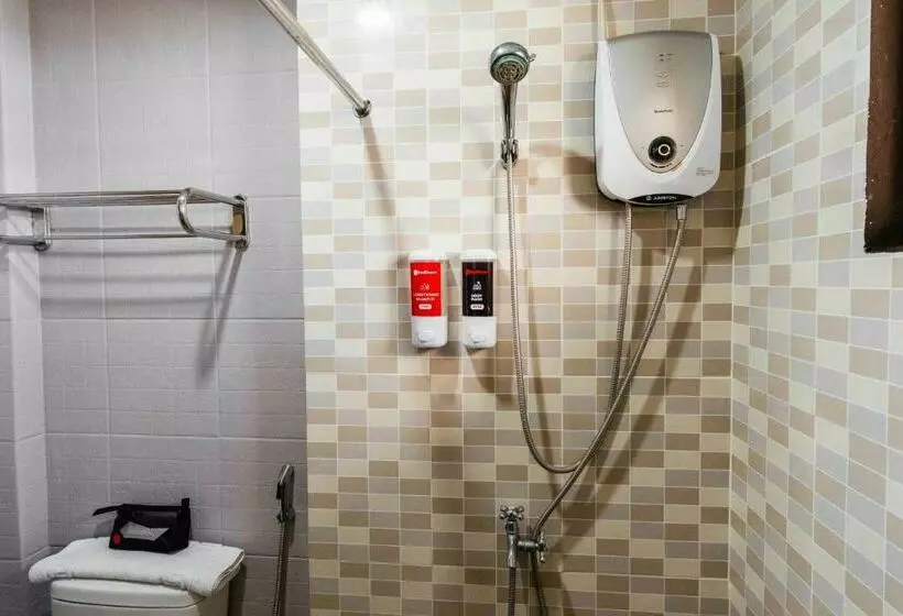 スタンダードルーム, Reddoorz Plus At The Ridge Tagaytay