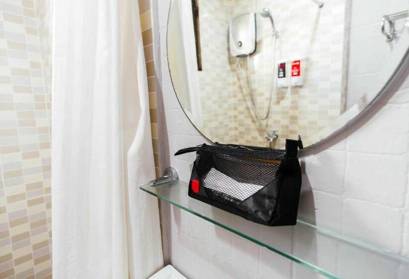 اتاق لوکس, Reddoorz Plus At The Ridge Tagaytay