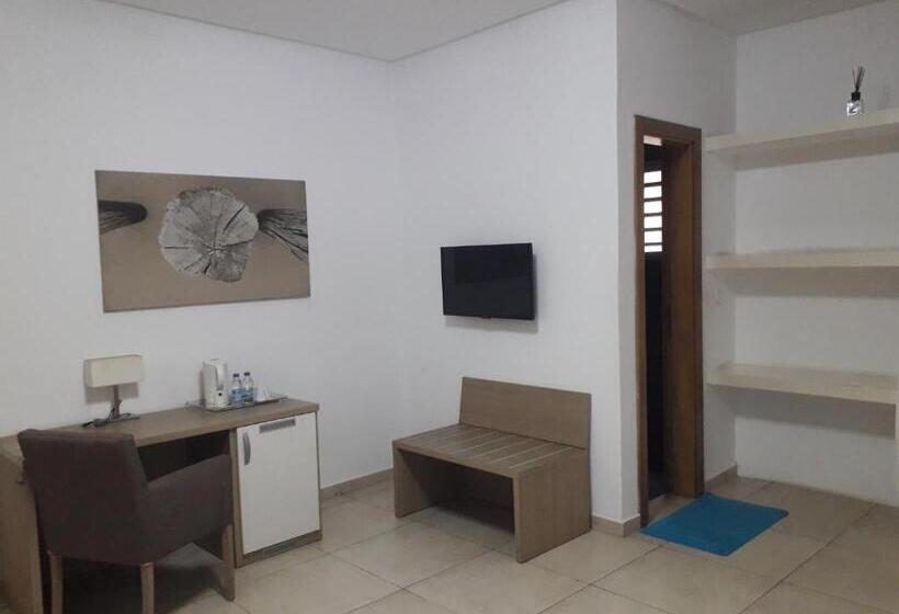 اتاق استاندارد یک نفره, Residence Achenbach