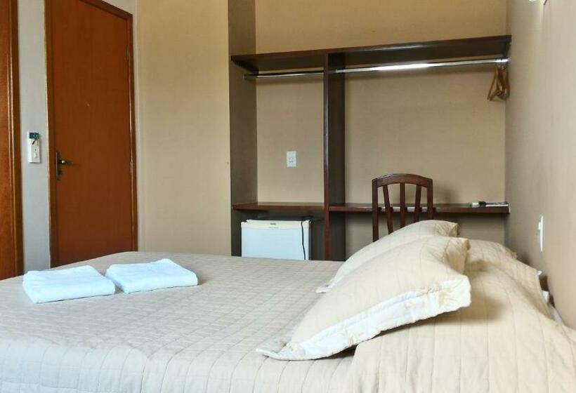 اتاق سوپریور سه تخته, Savana