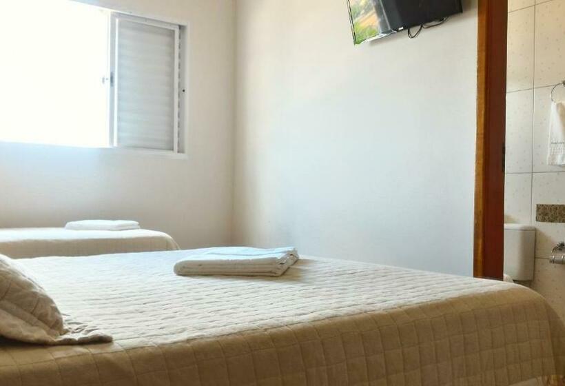 اتاق سوپریور سه تخته, Savana