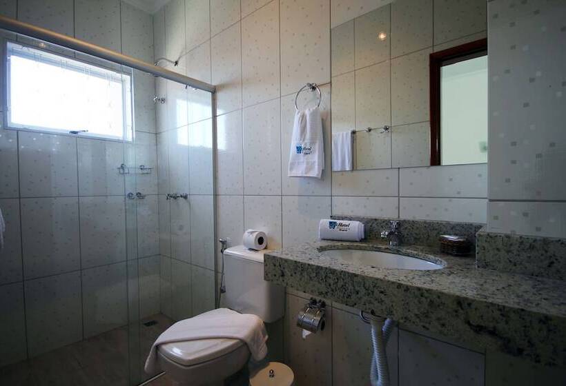 اتاق استاندارد چهار تخته, Savana