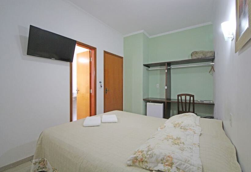 اتاق سوپریور سه تخته, Savana