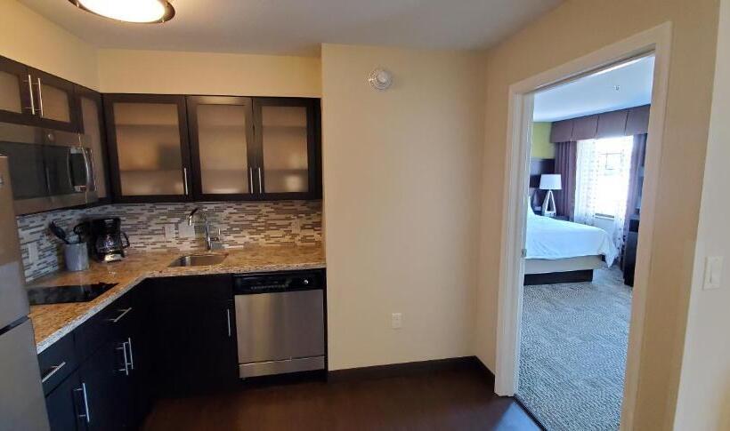 جناح, Staybridge Suites Eau Claire   Altoona, An Ihg