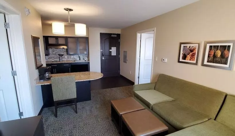 スタンダードルーム, Staybridge Suites Eau Claire   Altoona, An Ihg