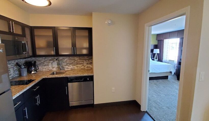Люкс, Staybridge Suites Eau Claire   Altoona, An Ihg