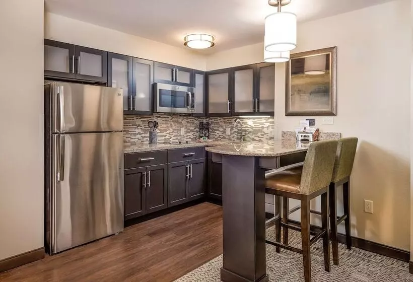 ２ベッドスイートルーム, Staybridge Suites Eau Claire   Altoona, An Ihg