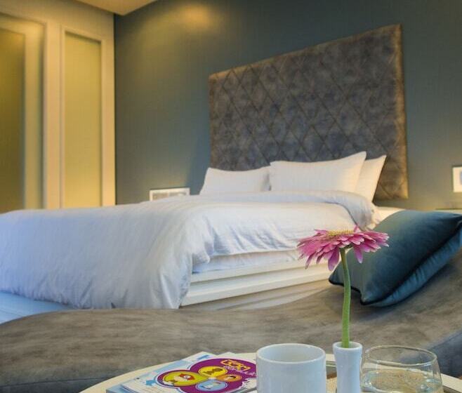 Номер Стандарт, The Beverly Hills