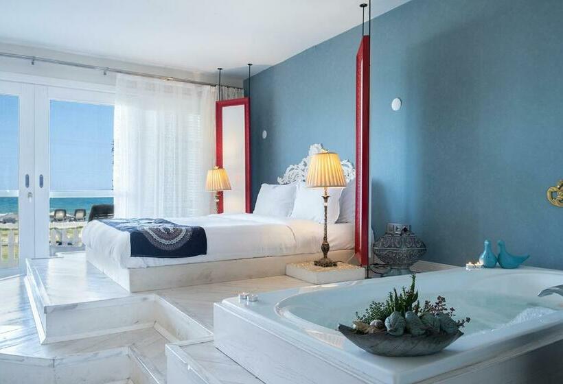 جناح جونيور مزوَّد بجاكوزي, Villa Kore Cesme