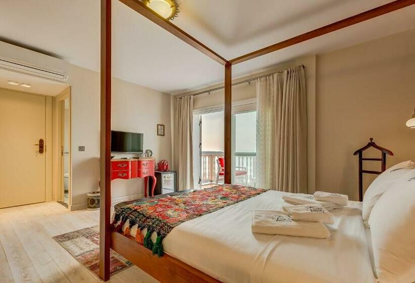 غرفة ديلوكس مطلّة علي البحر, Villa Kore Cesme