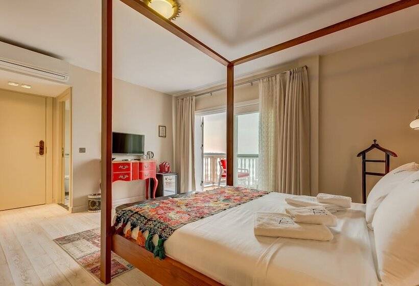 غرفة ديلوكس مطلّة علي البحر, Villa Kore Cesme