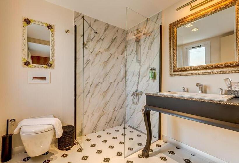 غرفة ديلوكس مطلّة علي البحر, Villa Kore Cesme