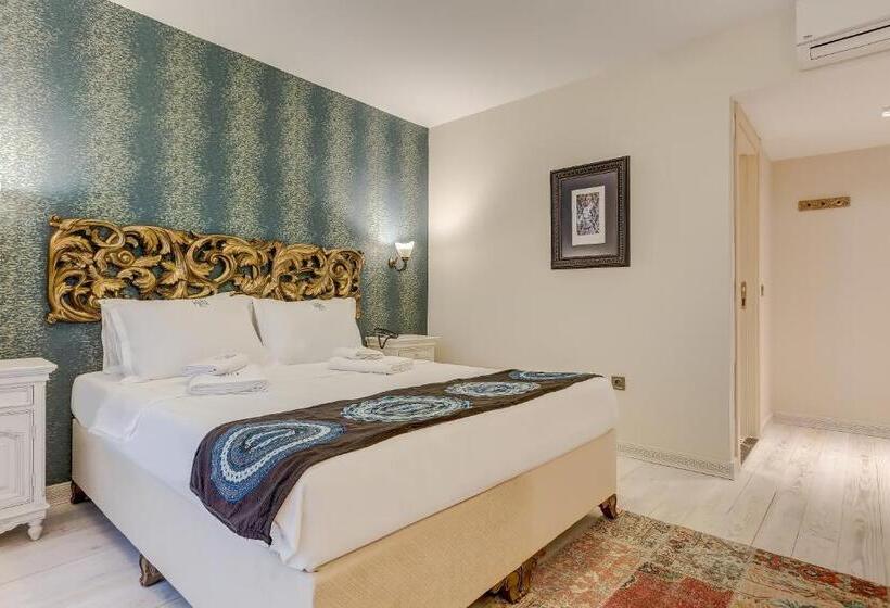 Номер Deluxe Вид на Море Боковой, Villa Kore Cesme
