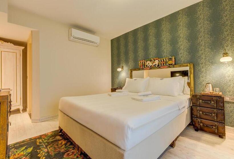 غرفة ديلوكس ذات إطلالة جانبية على البحر, Villa Kore Cesme