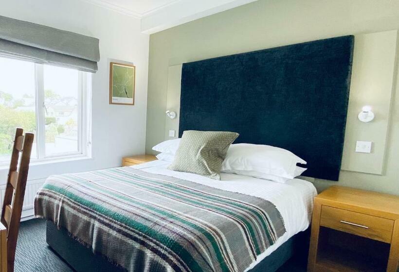 Номер Стандарт, Vara