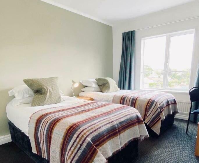 Номер Стандарт, Vara