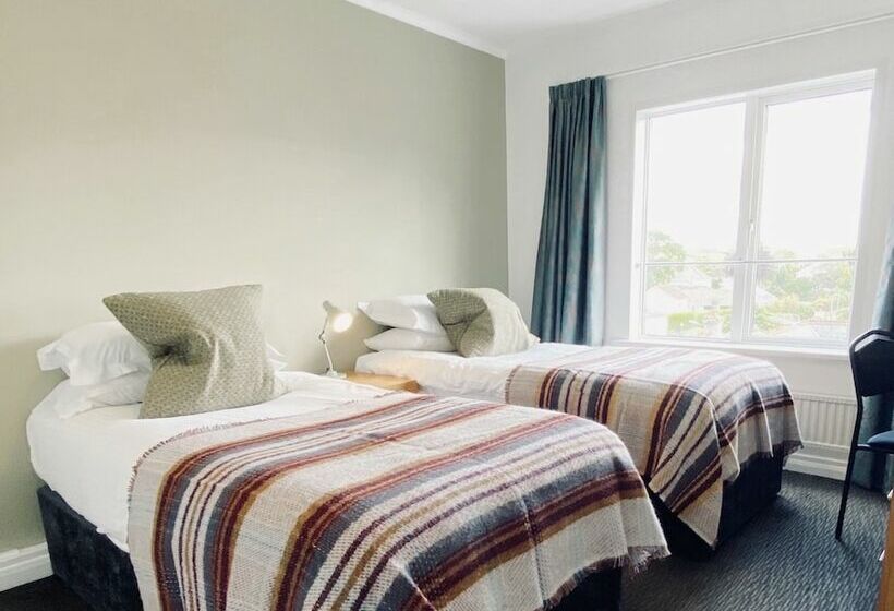 Номер Стандарт, Vara