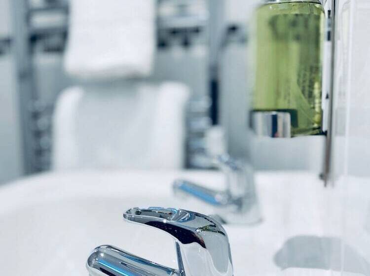 Номер Стандарт, Vara