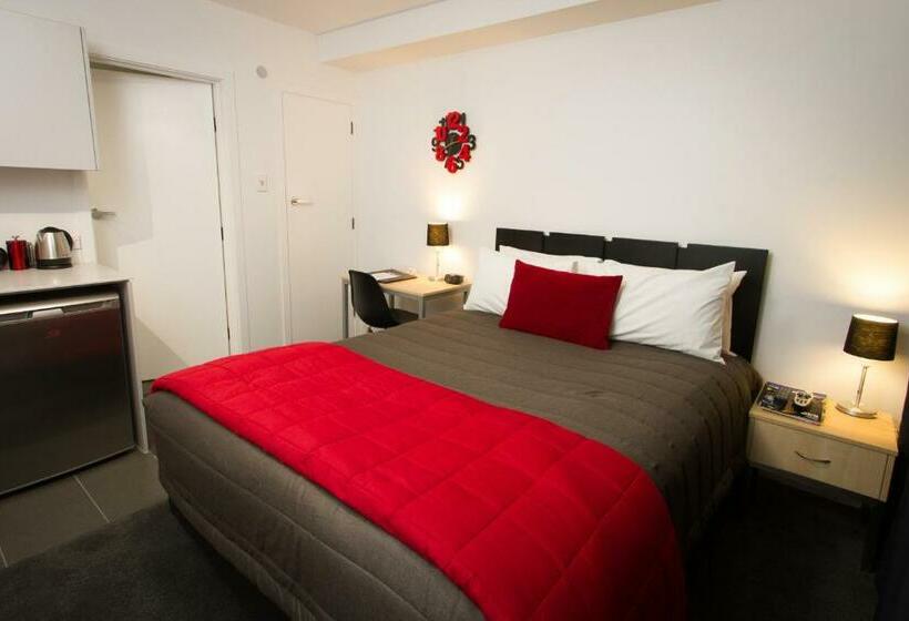 إستوديو قياسى, 538 Great King Motel