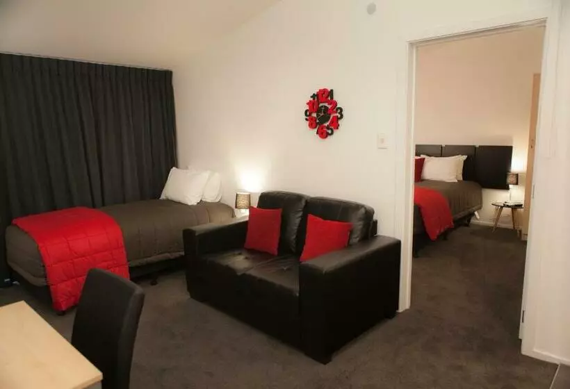 آپارتمان 1 خوابه, 538 Great King Motel