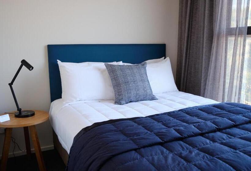 شقة دور أخير غرفة نوم واحدة, 538 Great King Motel