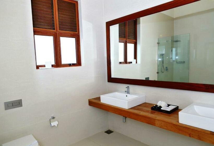 Президентский Люкс, Amaranthe Bay Resort & Spa