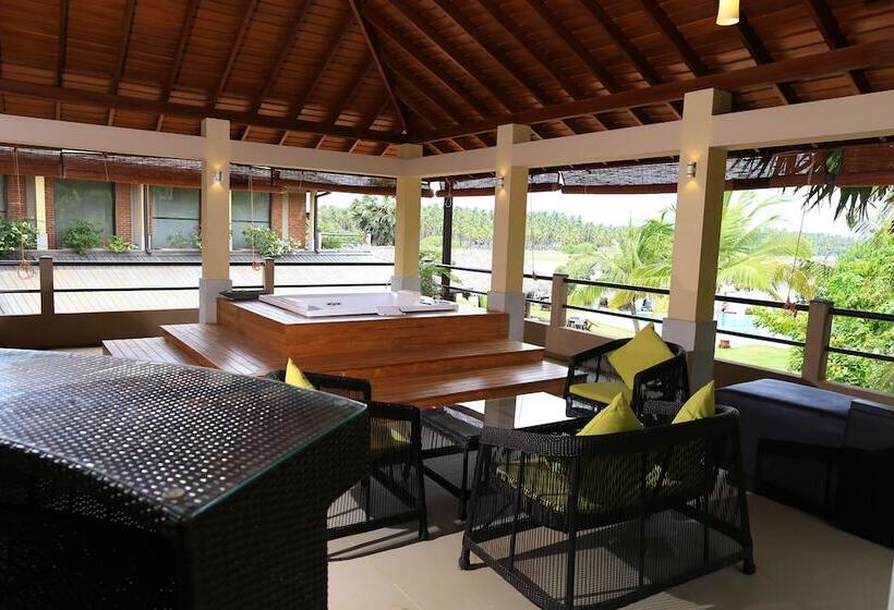 Президентский Люкс, Amaranthe Bay Resort & Spa