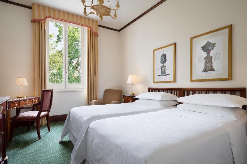 Полулюкс, Amaranthe Bay Resort & Spa