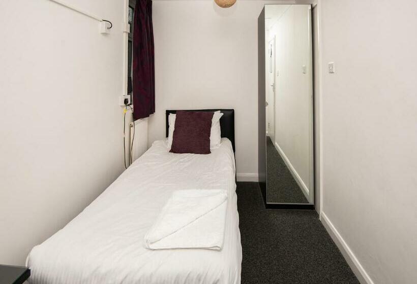 Номер Стандарт Индивидуальный Совместная Ванная, Chriss Motel