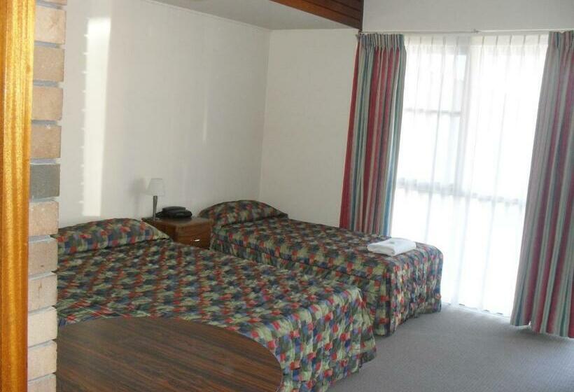 Номер Стандарт, Downtown Motel