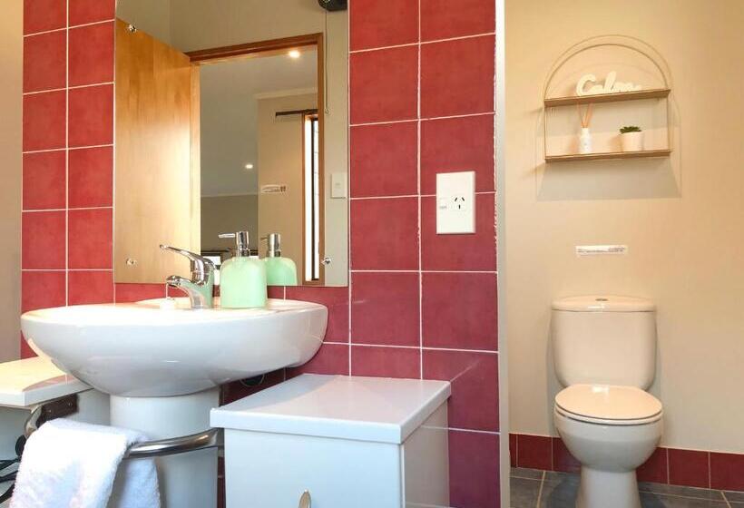 إستوديو قياسى, Alpine View Lodge