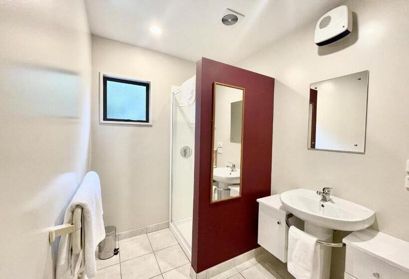 إستوديو قياسى سرير كينج, Alpine View Lodge