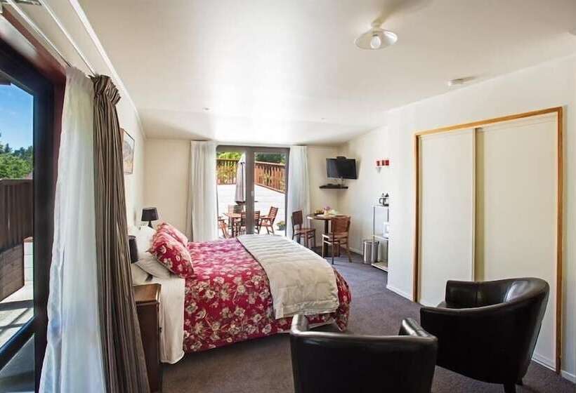 إستوديو قياسى سرير كينج, Alpine View Lodge