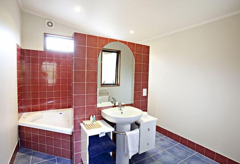 إستوديو قياسى سرير كينج, Alpine View Lodge